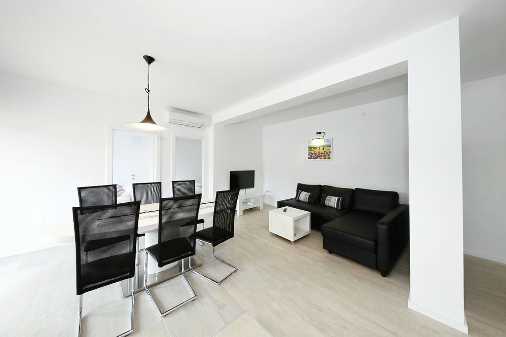 Apartments Matkovic スベティ・フィリップ・イ・ヤコブ エクステリア 写真