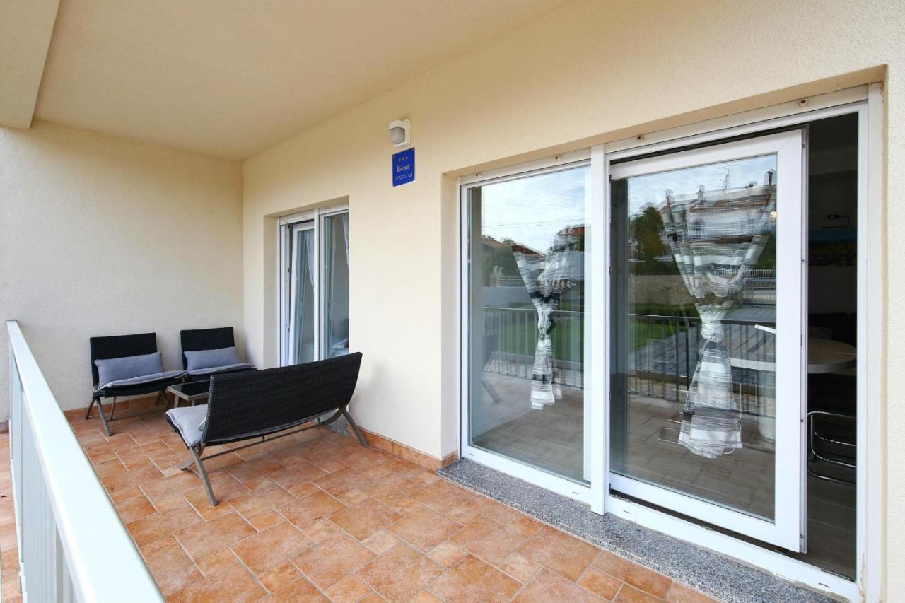 Apartments Matkovic スベティ・フィリップ・イ・ヤコブ エクステリア 写真